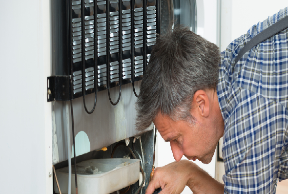broken refrigerator photo